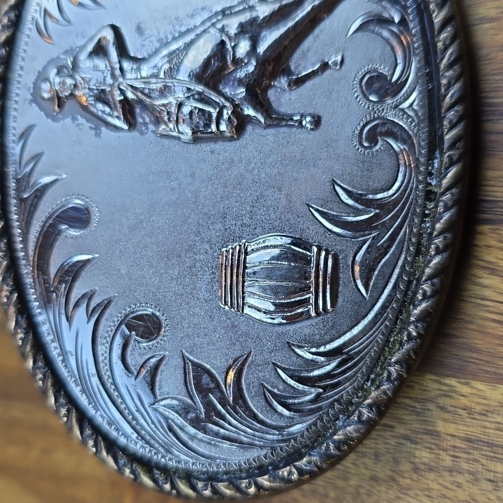Horse bell racing bell buckle country style.. Great LOOKING BUCKLE Stand Out - Picture 3 of 6